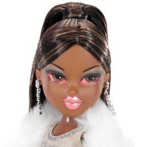 Meet your Posher, Assata